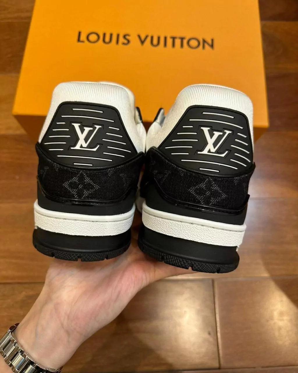 LV Trainer Vintage 2025